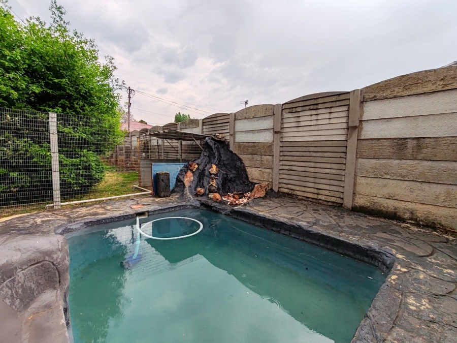 4 Bedroom Property for Sale in Potchefstroom North West